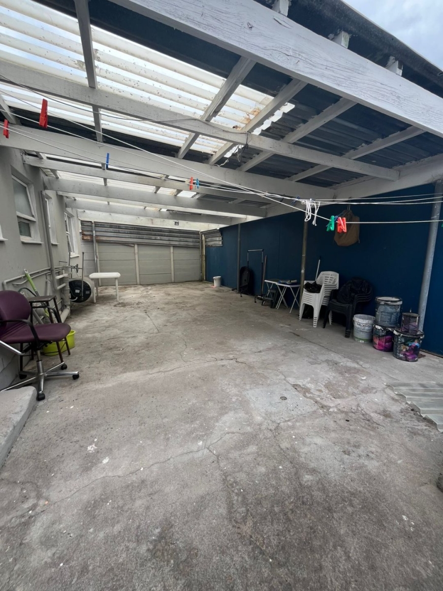 4 Bedroom Property for Sale in Strandfontein Village Western Cape